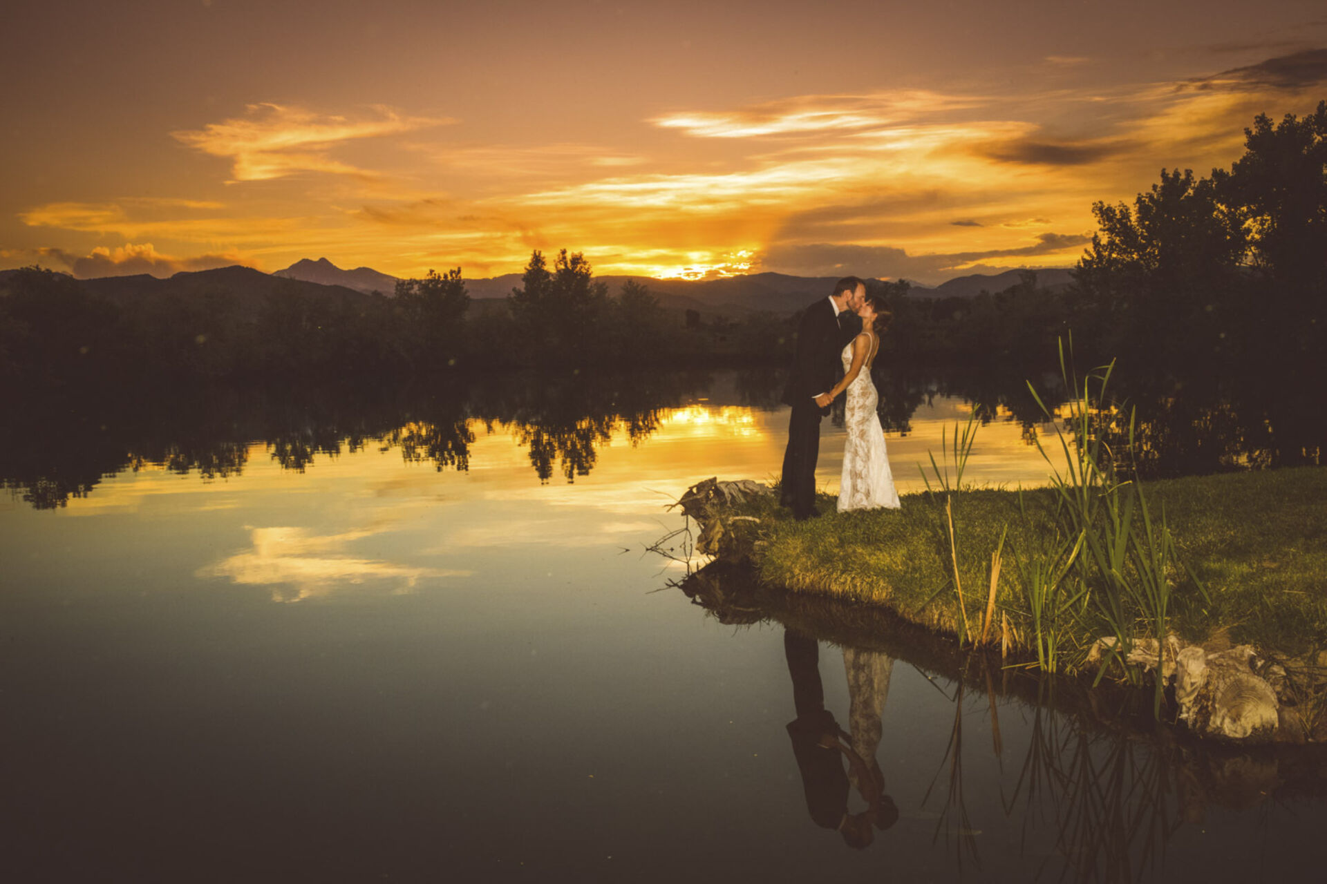 Beautiful epic engagement photos 19
